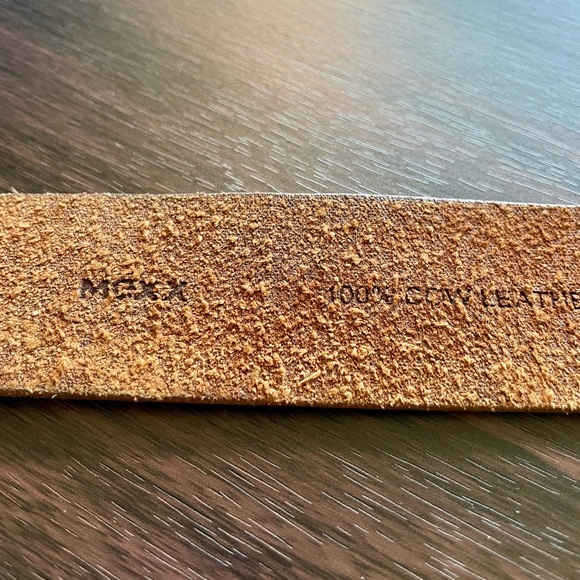 Vintage MEXX Tan Leather Belt - Picture 3 of 3
